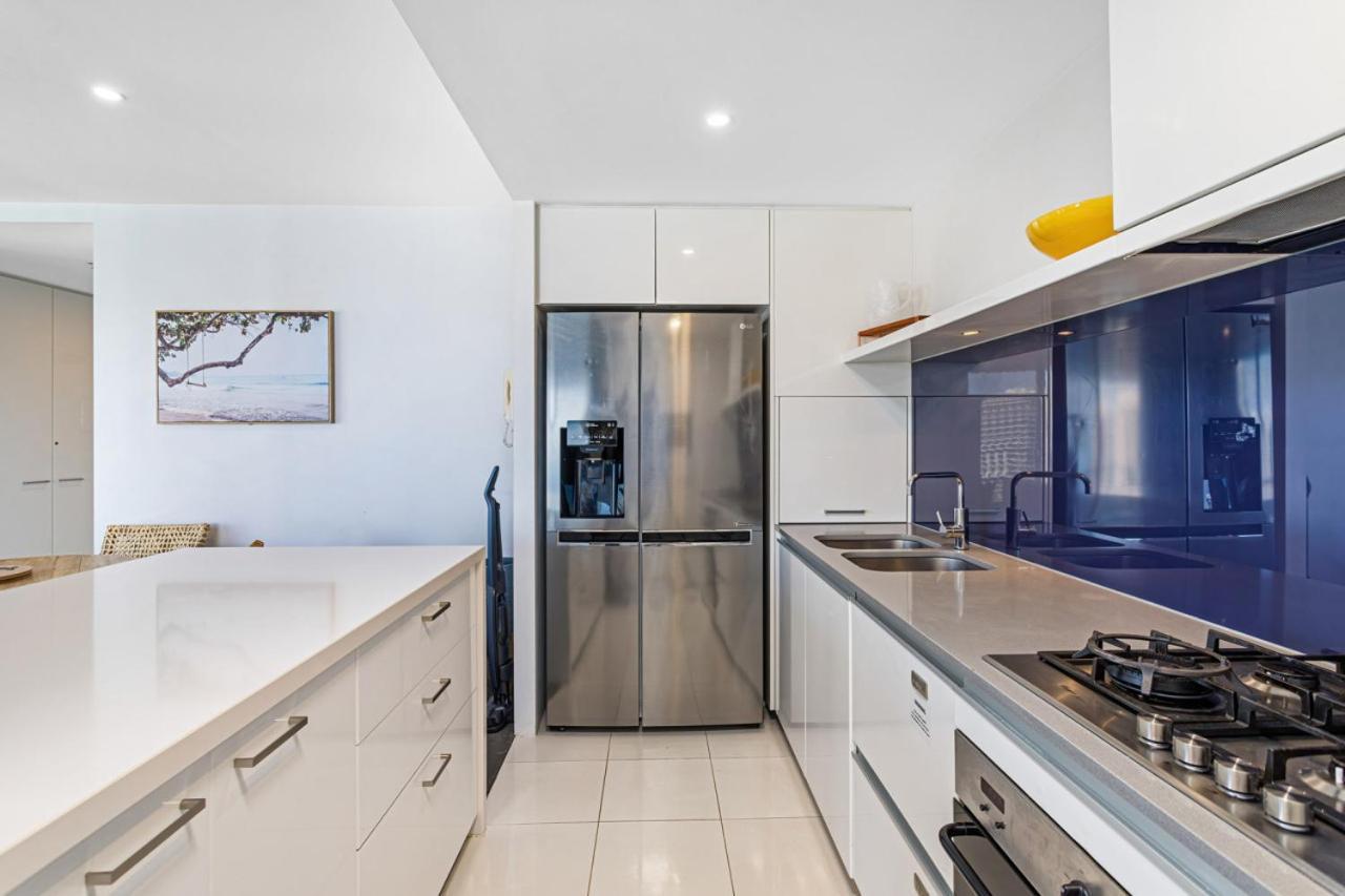 Coastal Skyline Luxury Apartment *