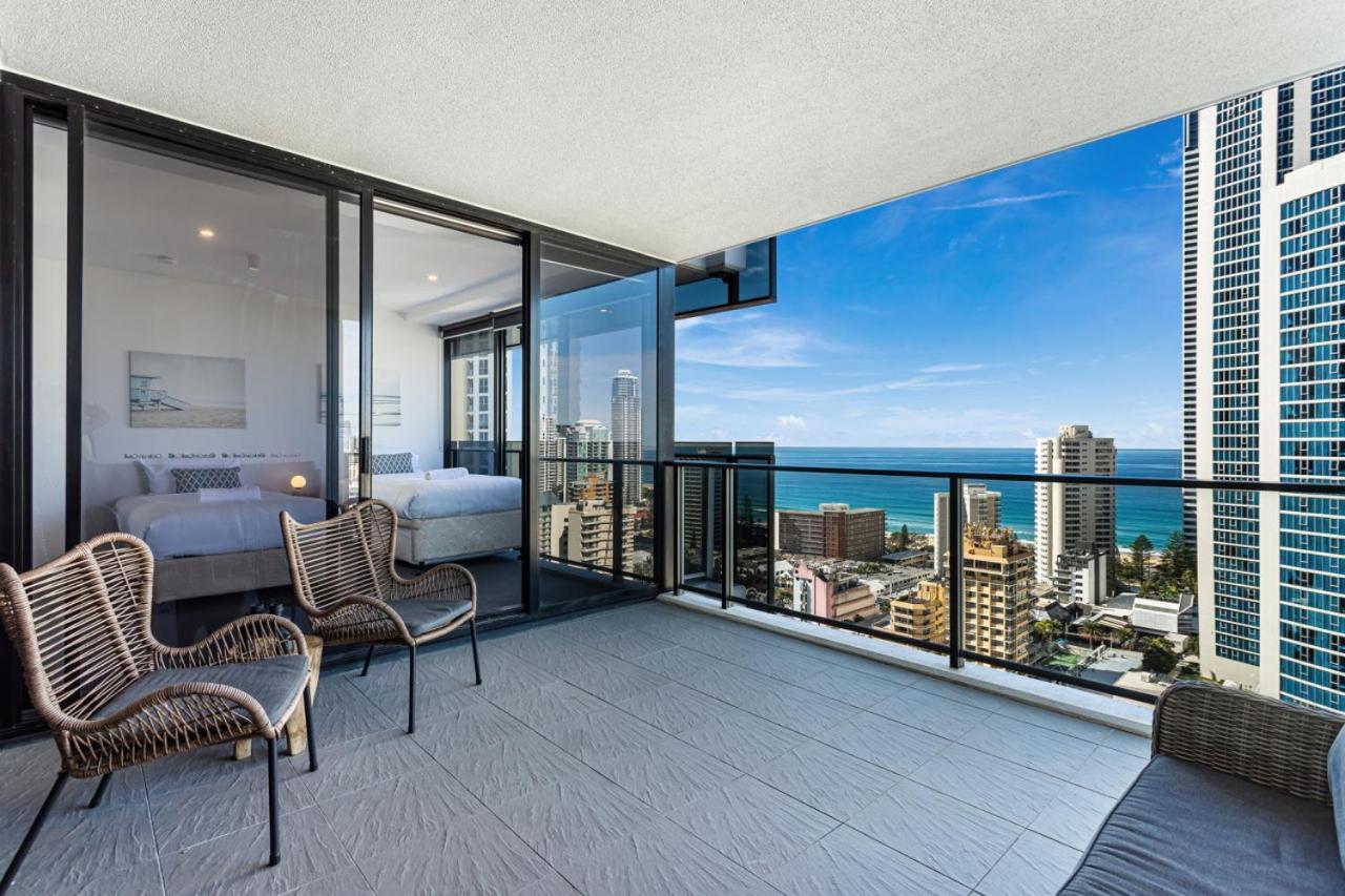 Apartment Coastal Skyline Luxury