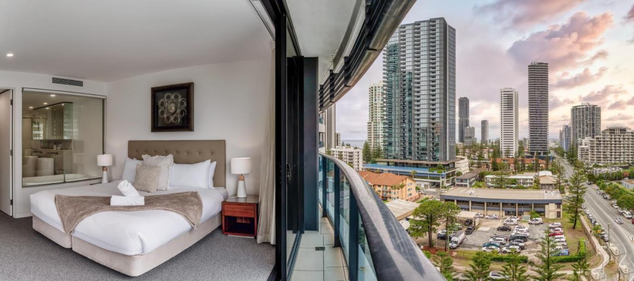Apartment Luxury Living At The Oracle Gold Coast