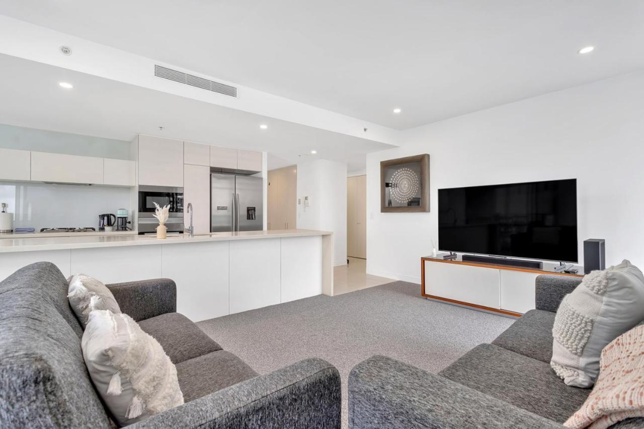 Apartment Luxury Living At The Oracle