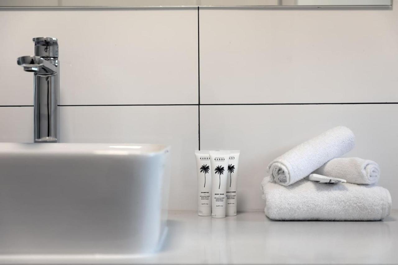 Coastal Comfort - Steps From The Apartamento