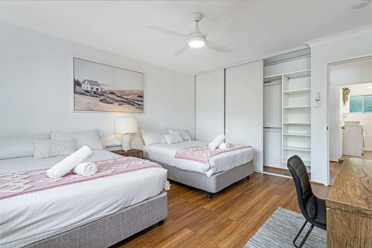 Coastal Comfort - Steps From The Apartamento