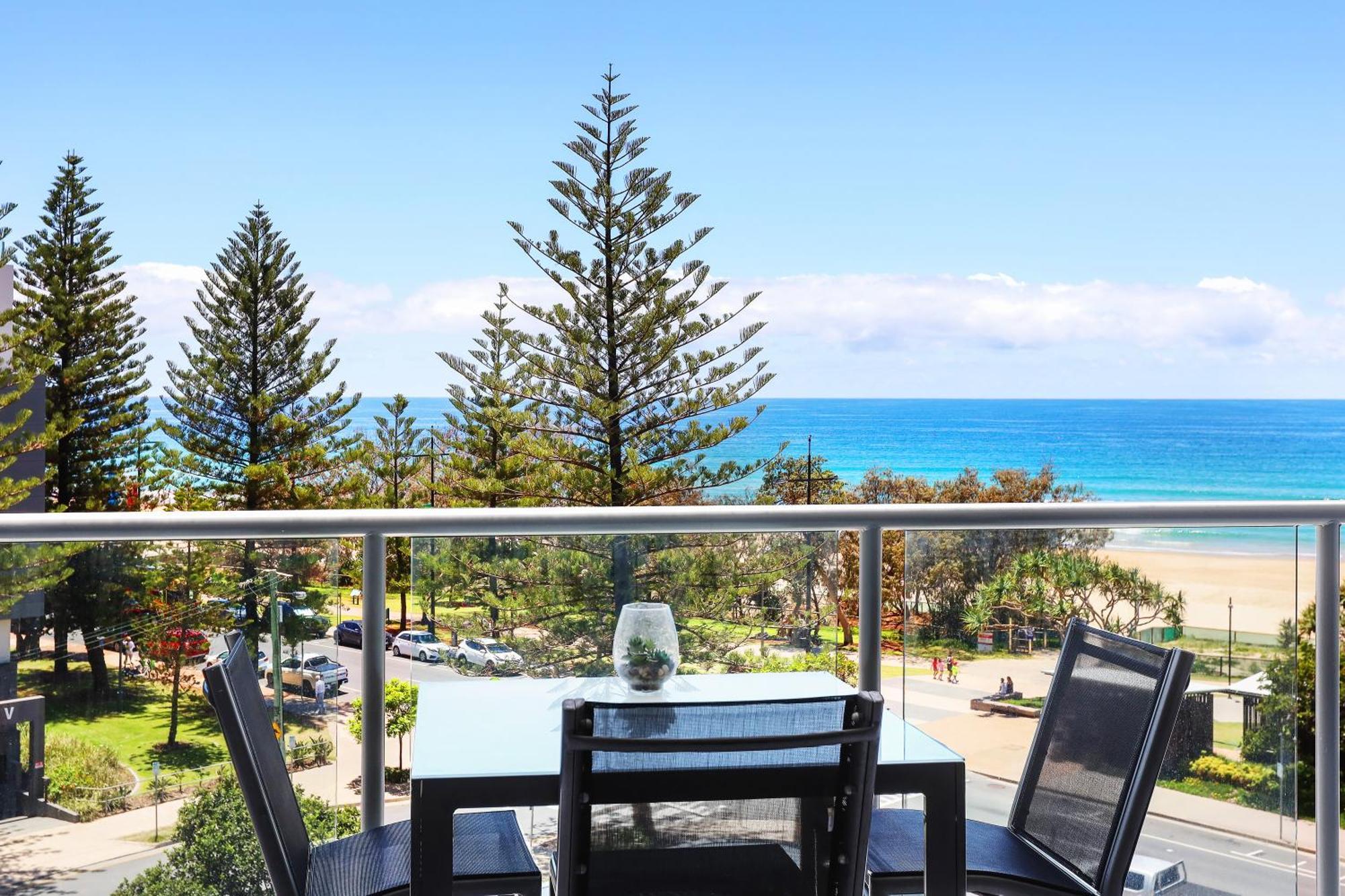 Peninsula Managed By Gchs * Gold Coast
