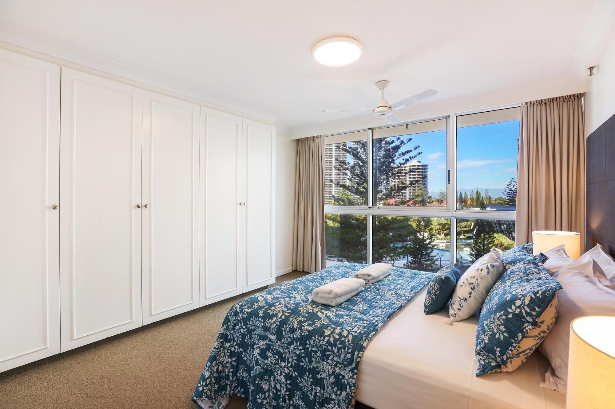 Peninsula Managed By Gchs Gold Coast