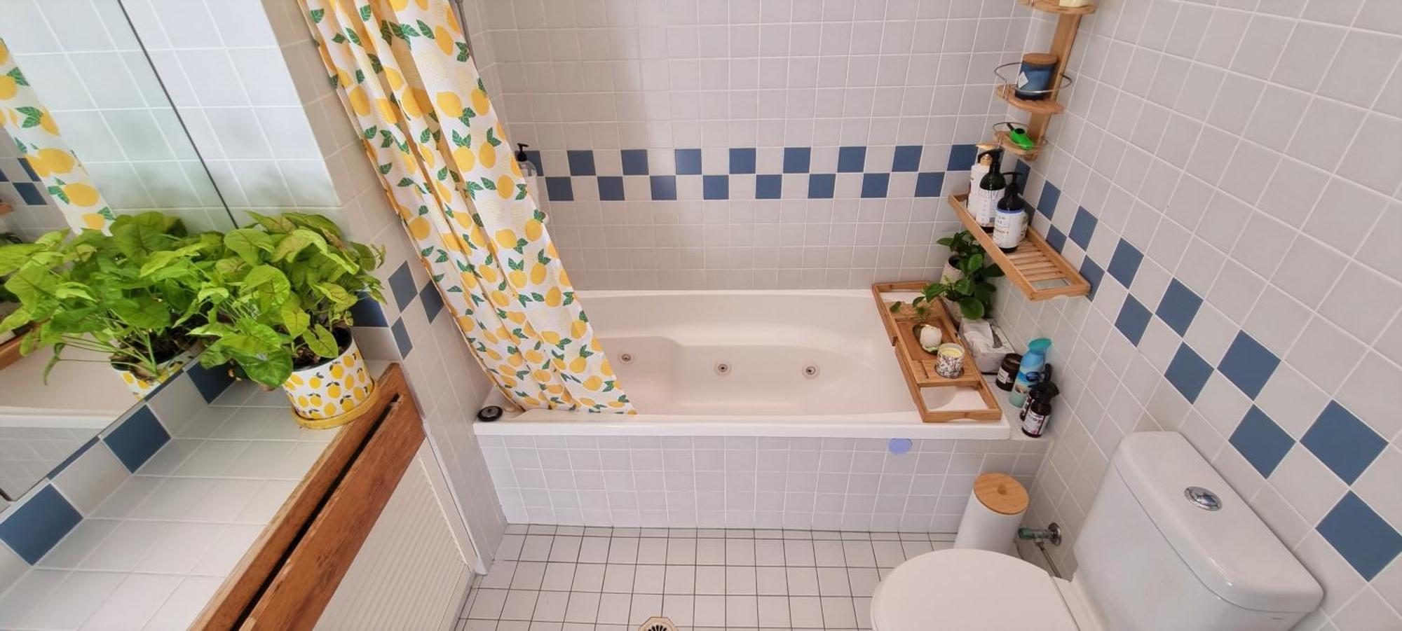 Holiday home Fab 4brm With Pool A 18 Min Walk To