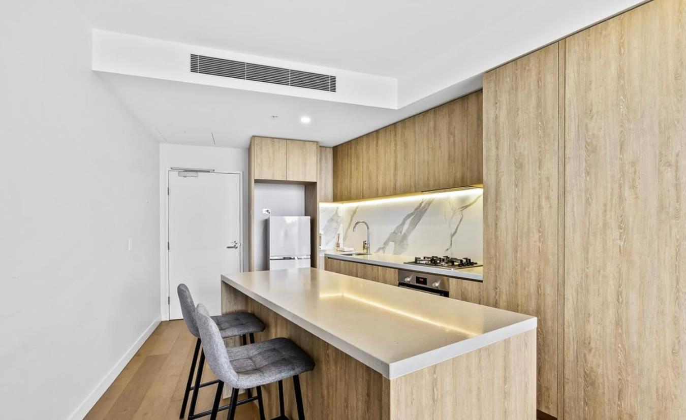 Apartment Modern 1br Steps From Casino & Pacific Fair