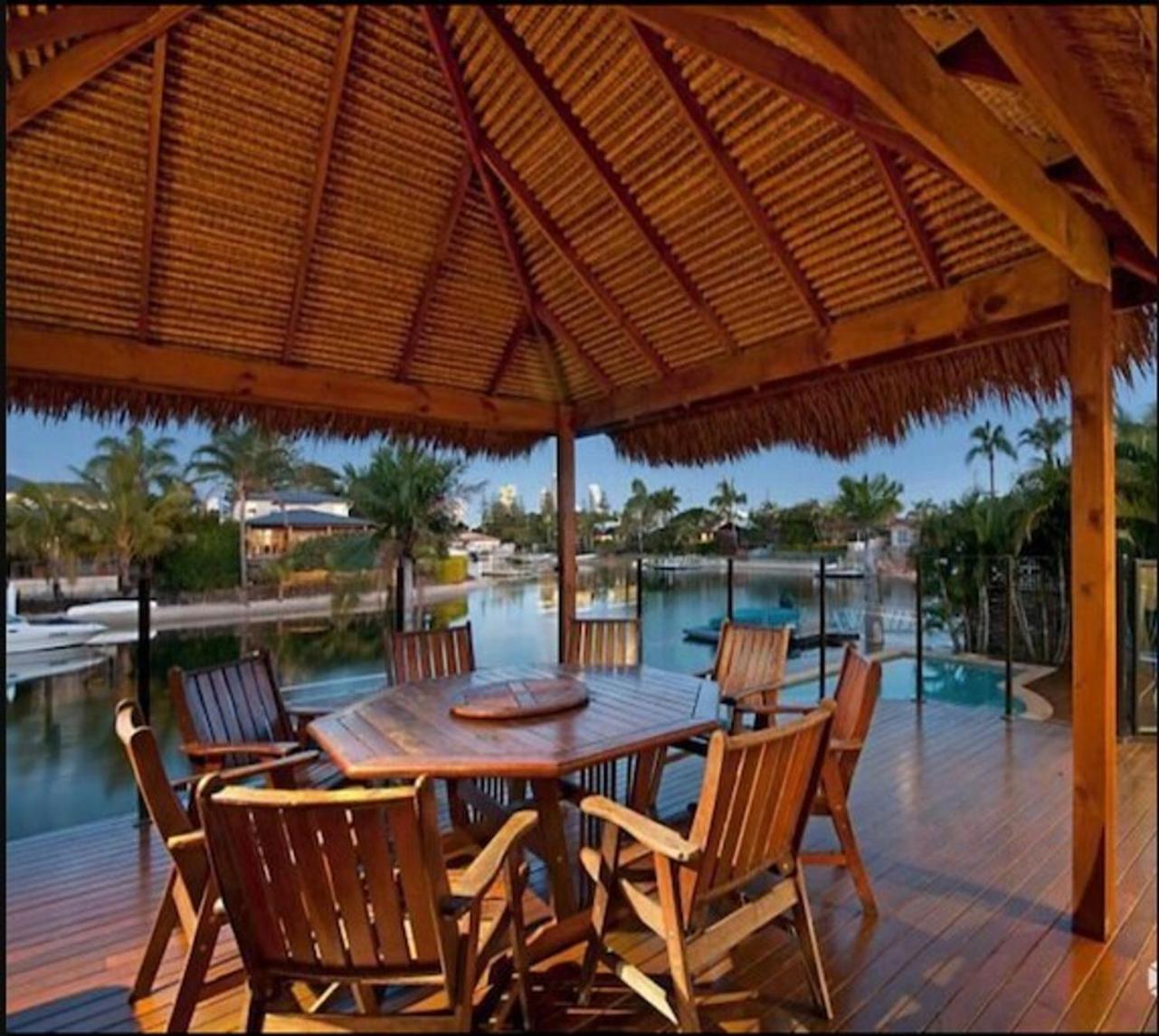 Sandy Shores - Large Family Retreat