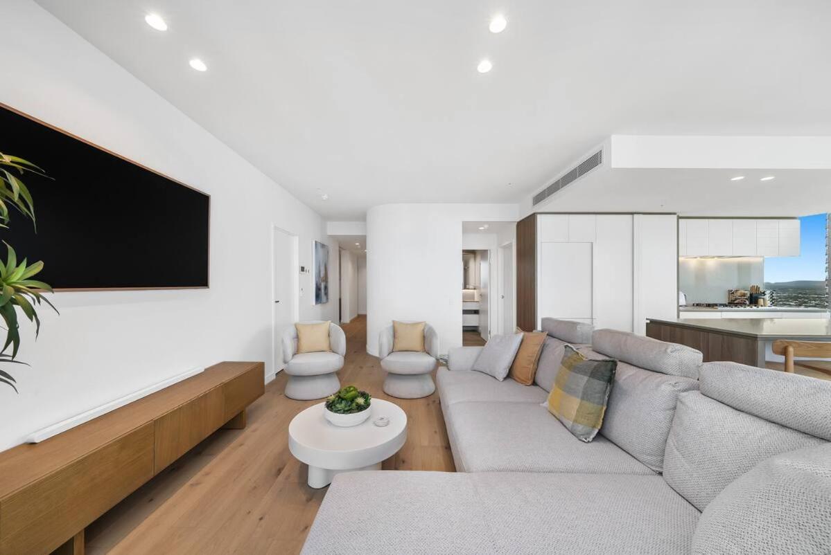 Ocean Pearl - Broadbeach *