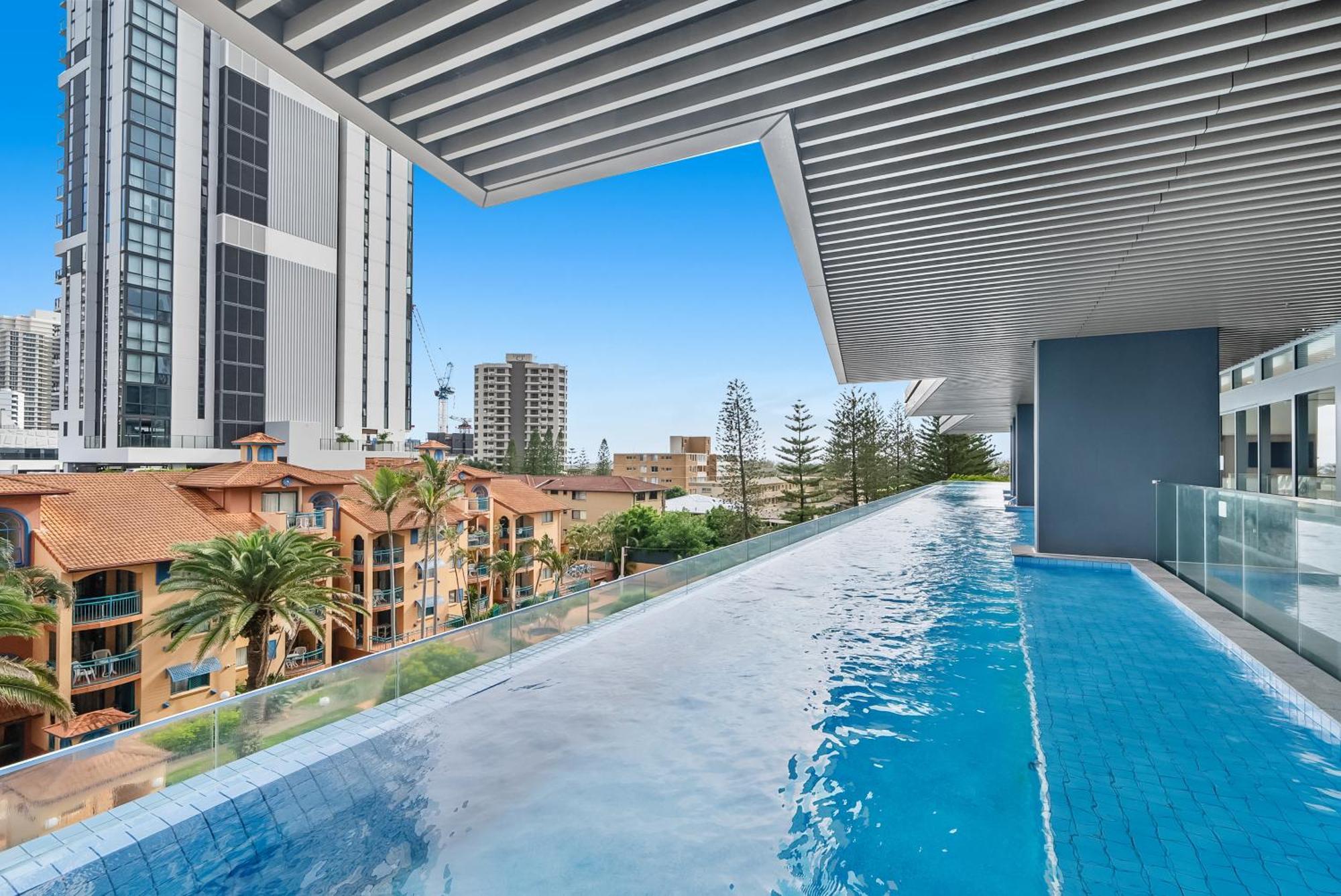 Ocean Pearl - Broadbeach Gold Coast