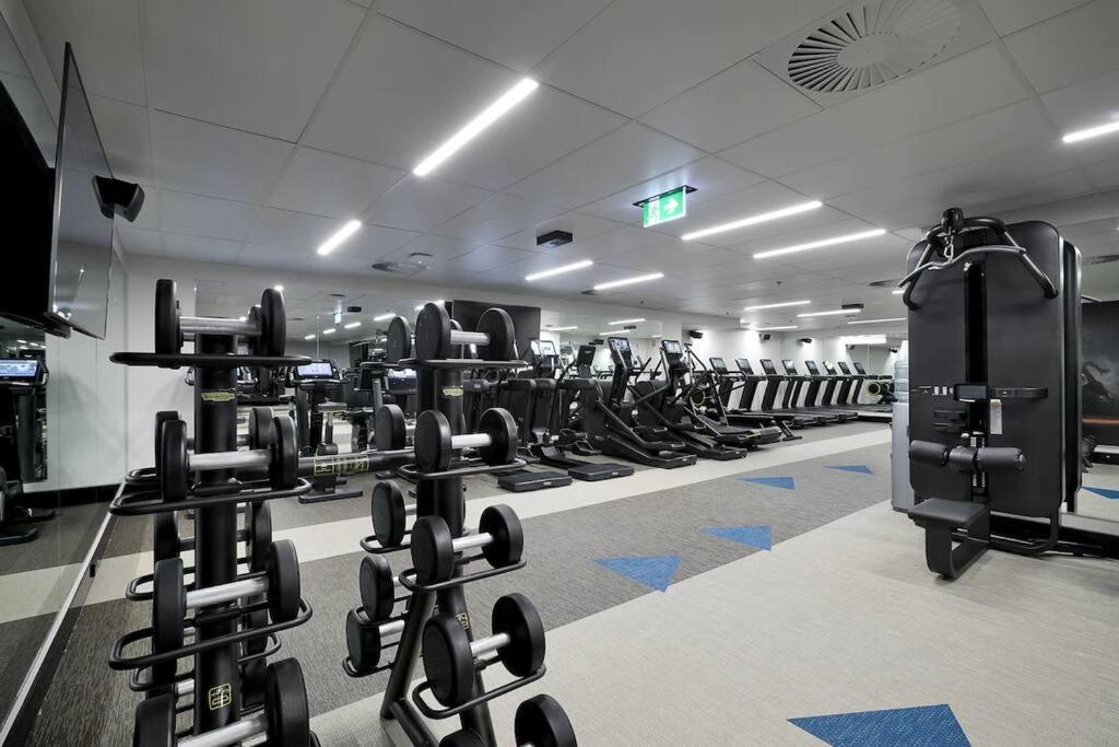 Million Dollar Ocean View Free Car Park 3br In Broadbeach, Australia Apartment Gold Coast