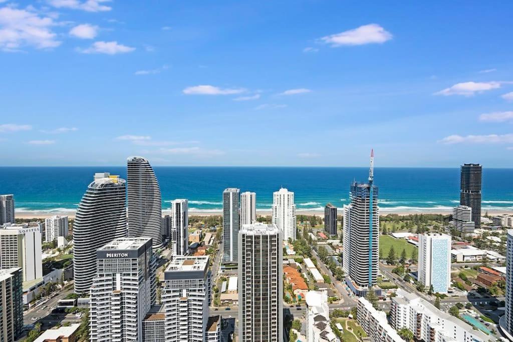 Apartment Million Dollar Ocean View Free Car Park 3br In Broadbeach, Australia Gold Coast