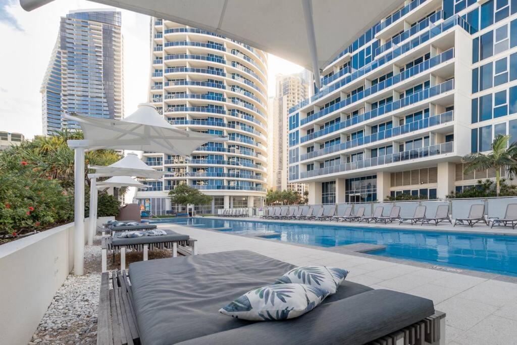 Panoramic Views At Orchid Avenue Apartment Gold Coast
