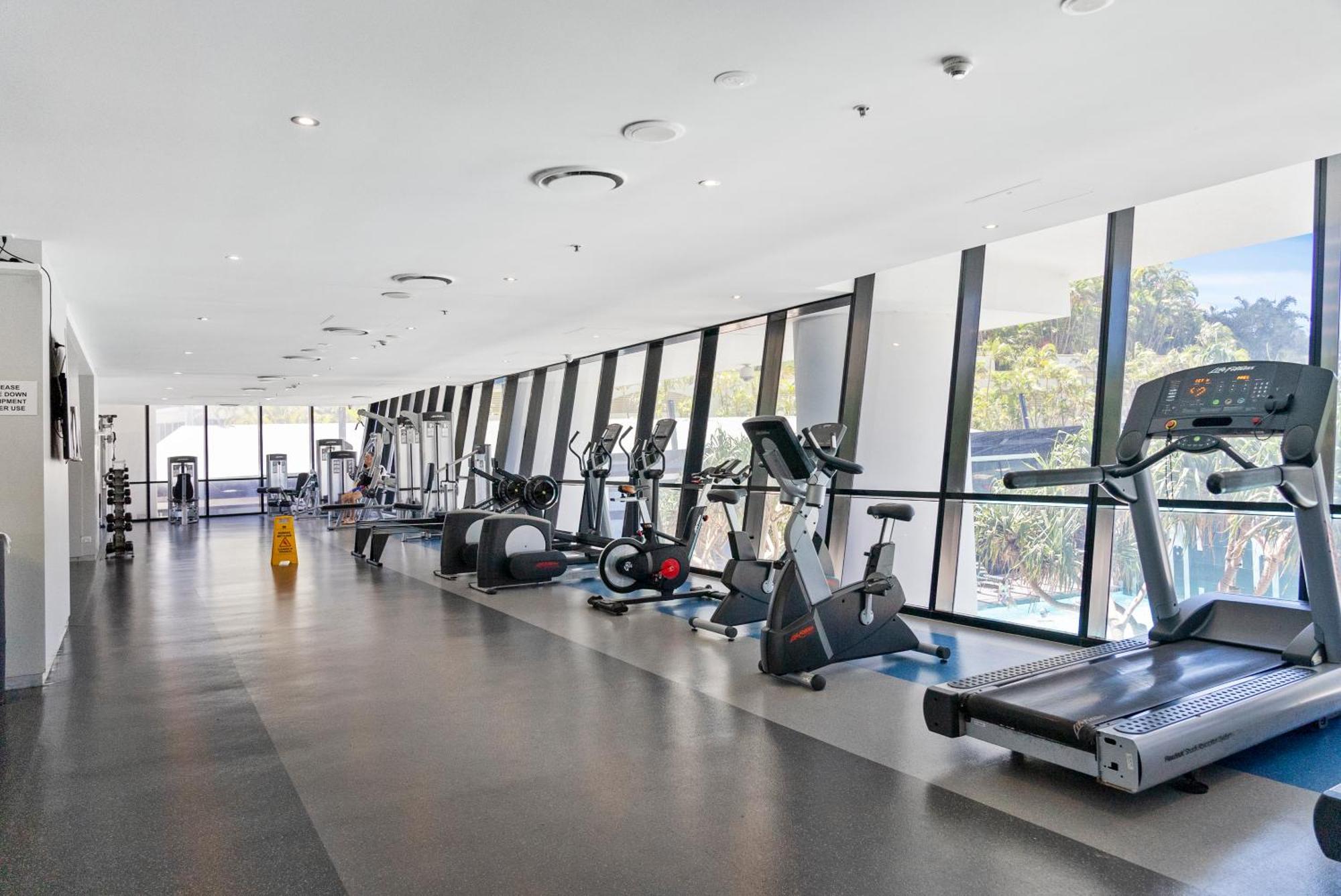 Apartment Circle On Cavill 60fl 3 Brm With Amazing View! Gold Coast