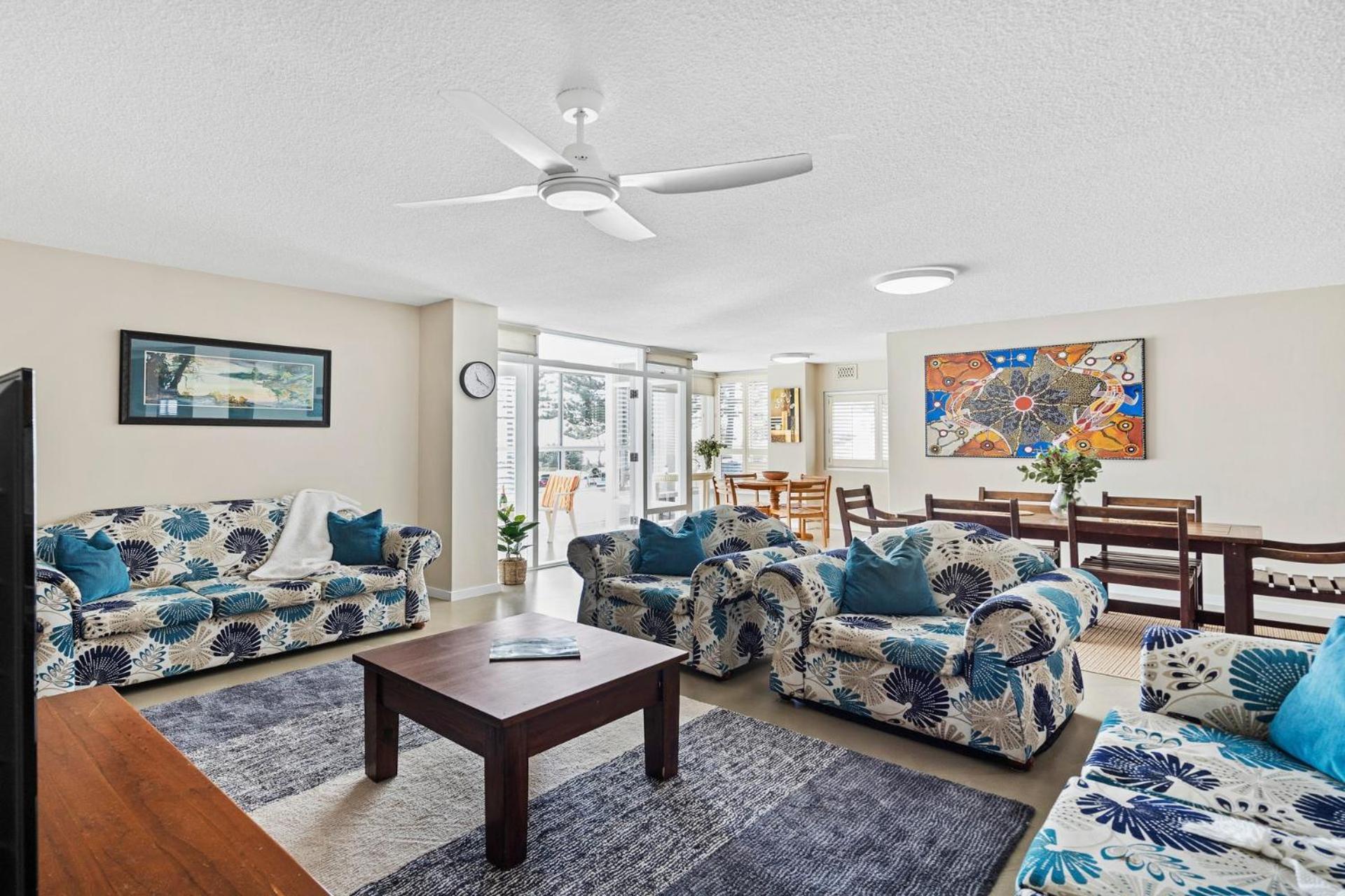 Apartment Rainbow Pacific