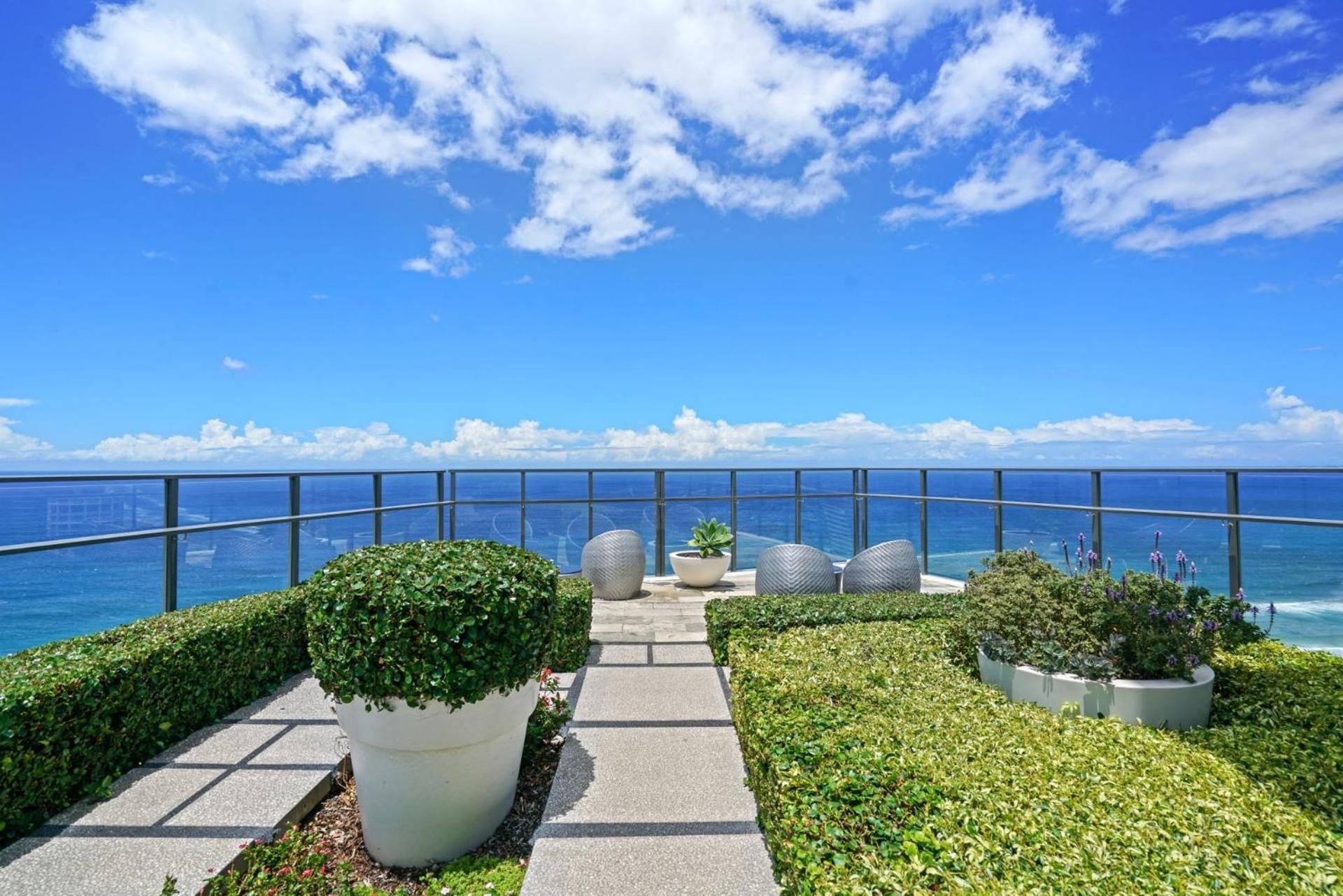 Rhapsody Stunning Ocean Views - Coasthm