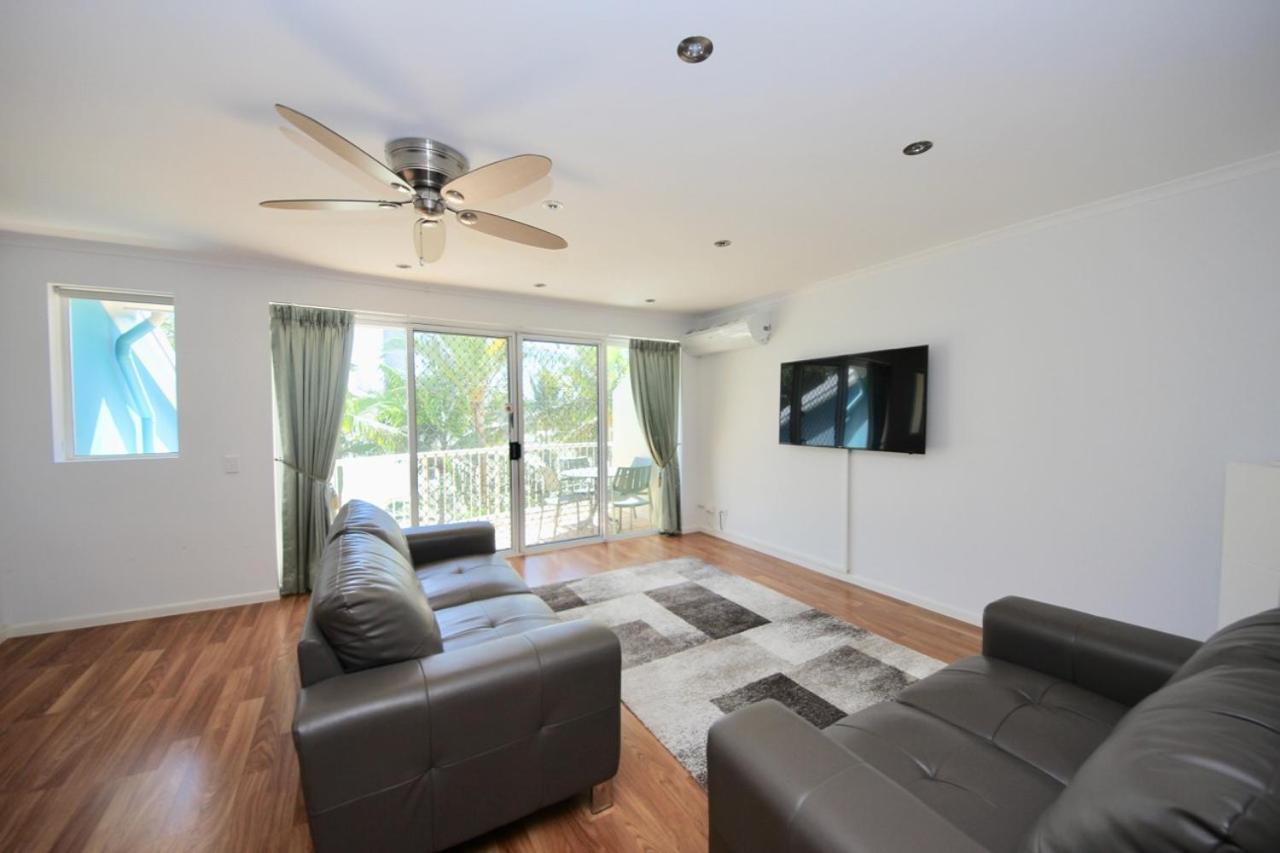 Diamond 149 Apartment