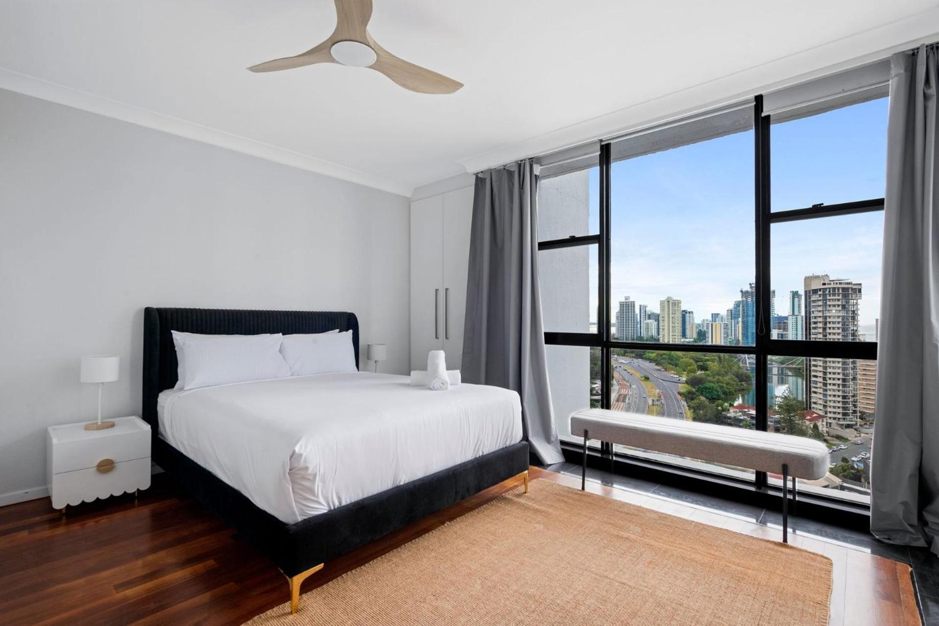 Magnificent Ocean Views In Surfers Paradise - Coasthm Apartment