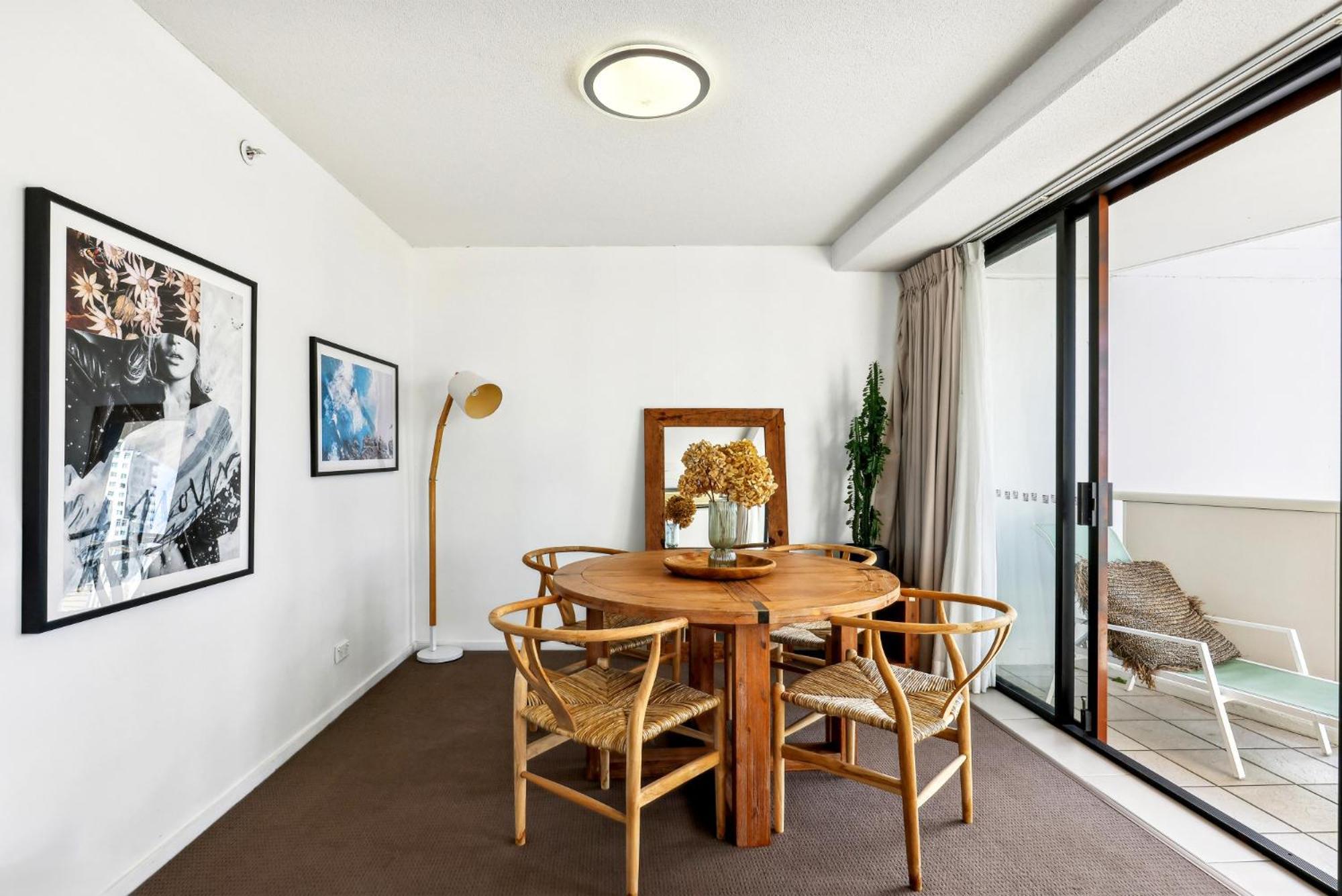 Spacious 1-bed With Pool & Sauna In Broadbeach * Gold Coast
