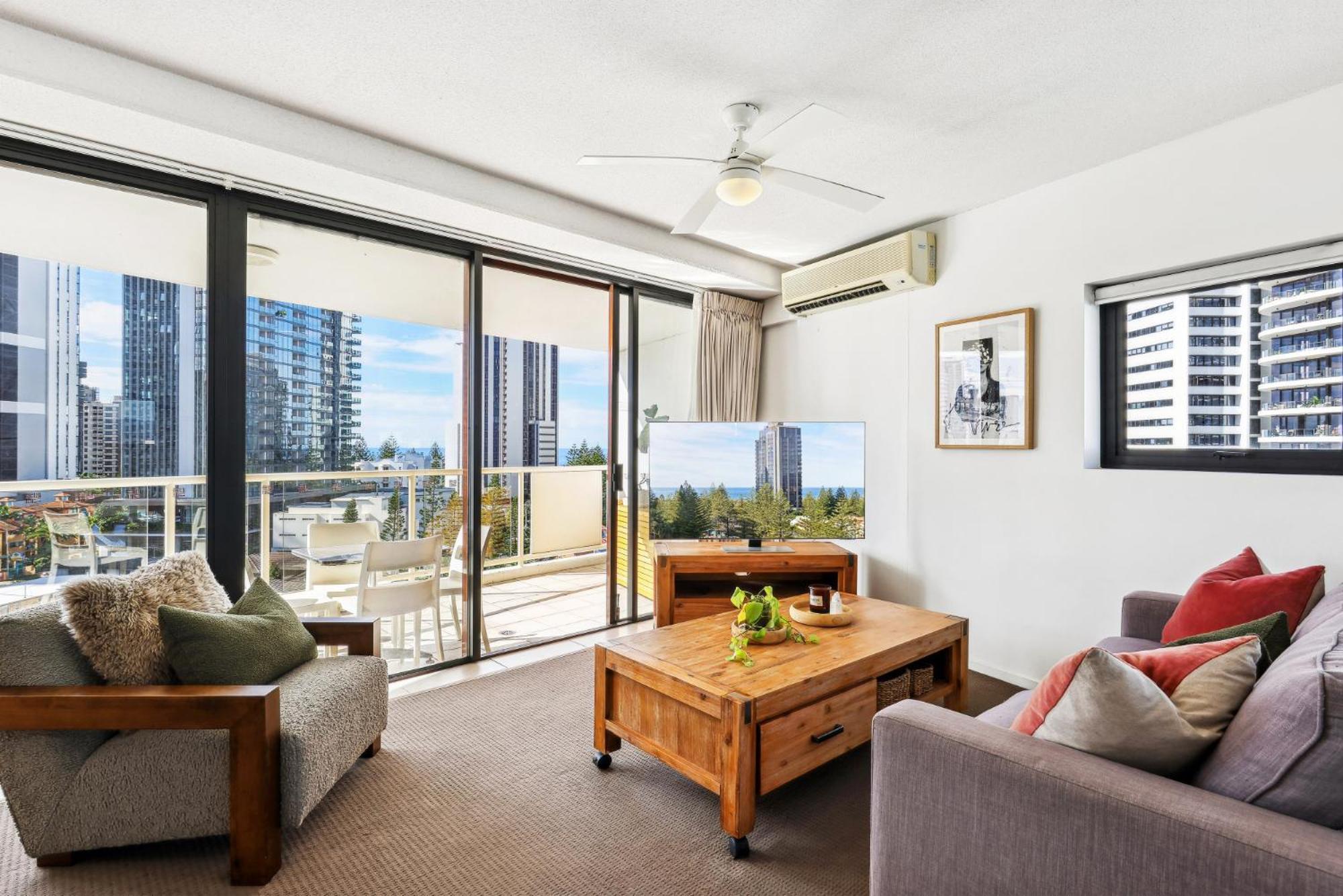 Spacious 1-bed With Pool & Sauna In Broadbeach Gold Coast