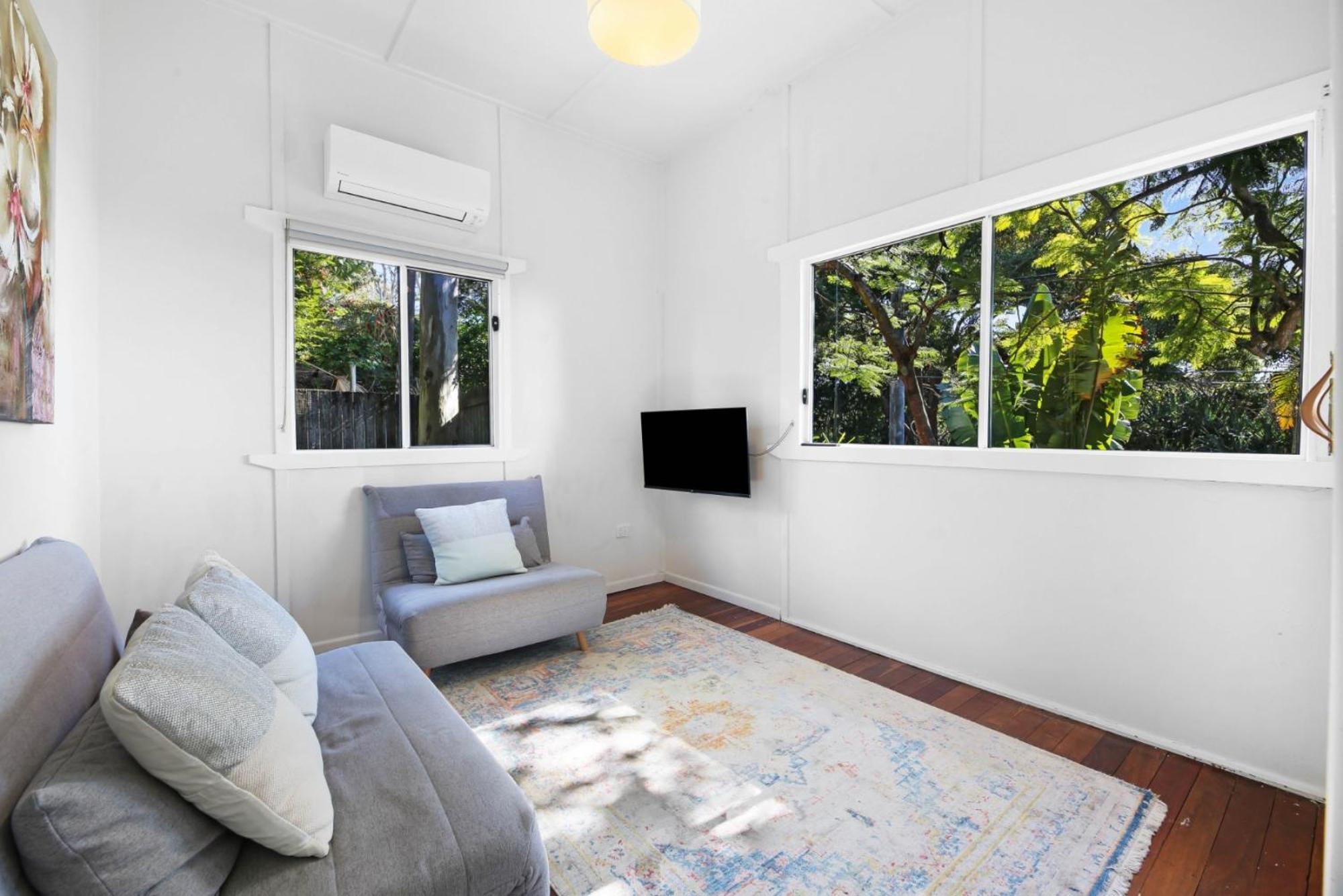 2-bed House In Burleigh Heads Amidst Nature * Gold Coast
