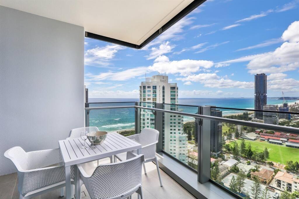 Apartment Bliss At Signature Gold Coast
