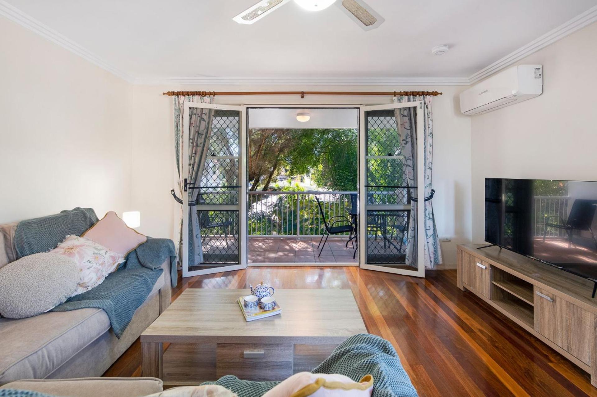 Holiday home Southport Escape Close To Everything - Coasthm Gold Coast