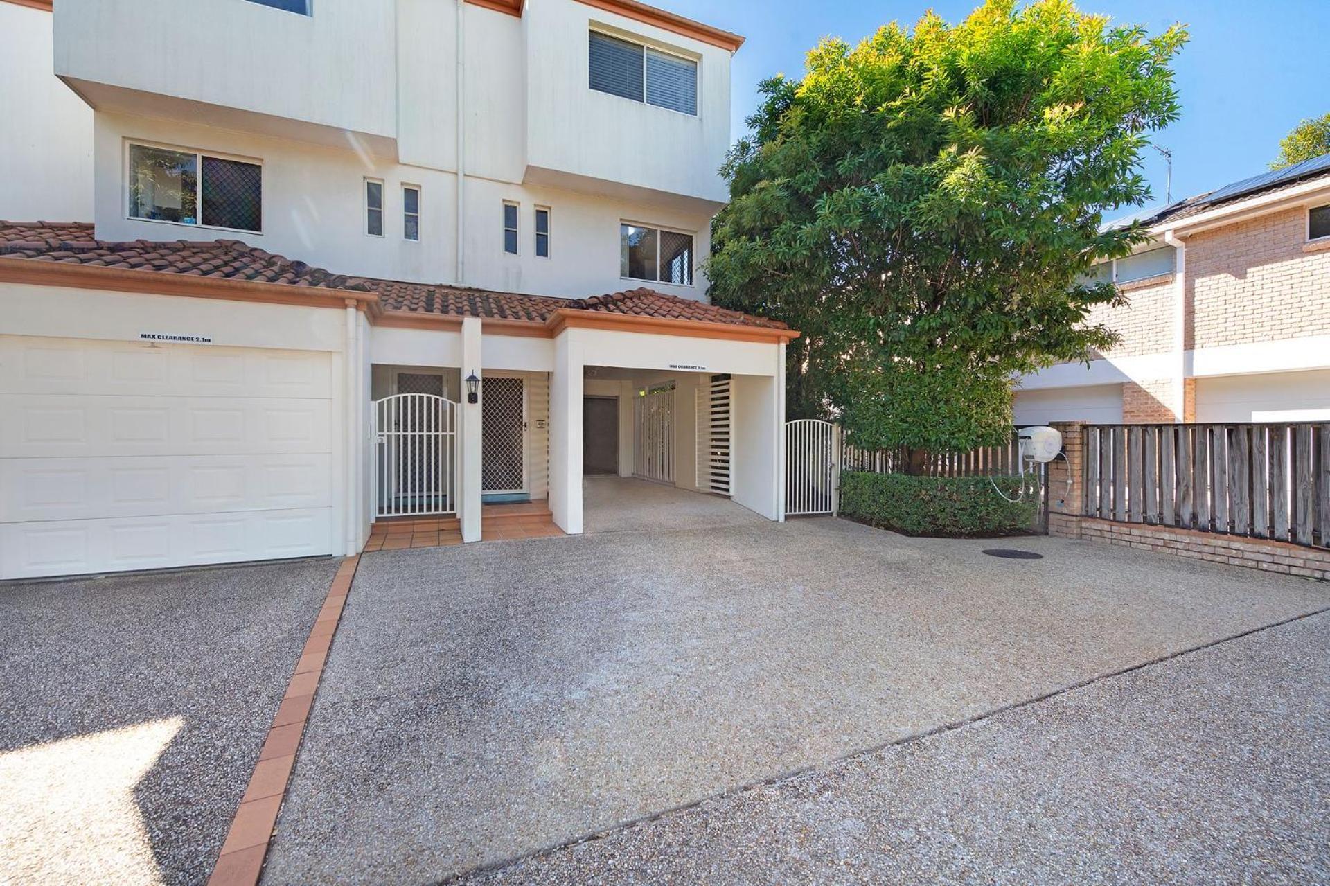 Southport Escape Close To Everything - Coasthm Holiday home