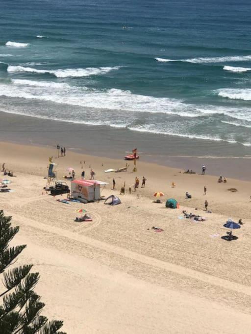2br Beachfront Family Friendly Surfers
