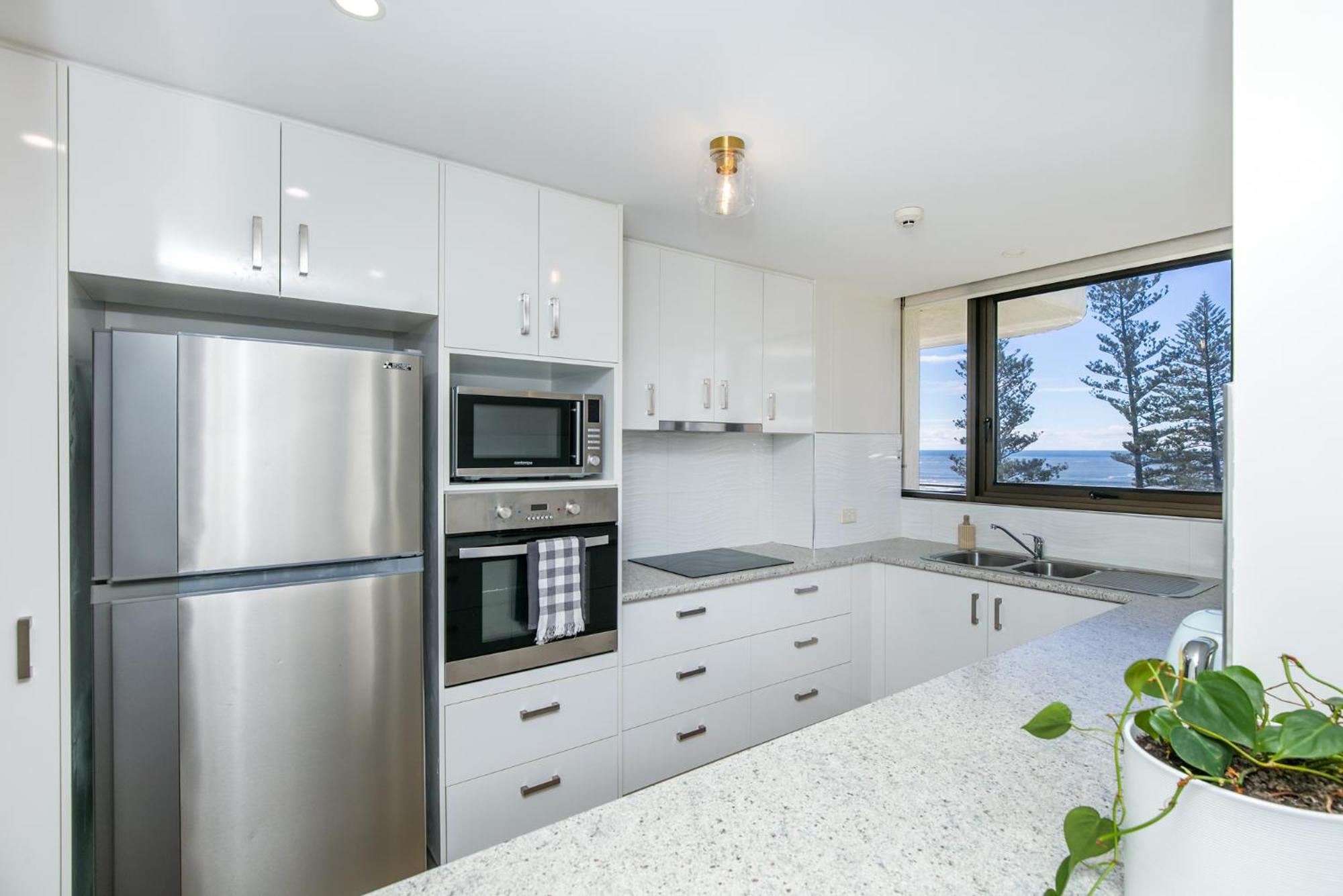Apartment Bliss On Burleigh *