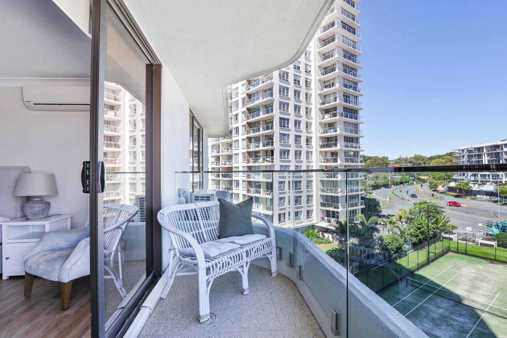 Apartment Bliss On Burleigh Gold Coast