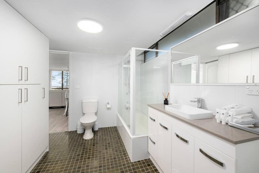 Apartment Beachfront Beauty - Cooly *