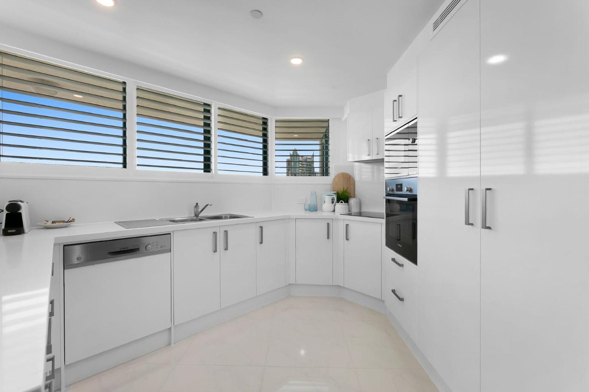 Crown Towers Deluxe 3 Bedroom - Coasthm Apartamento *