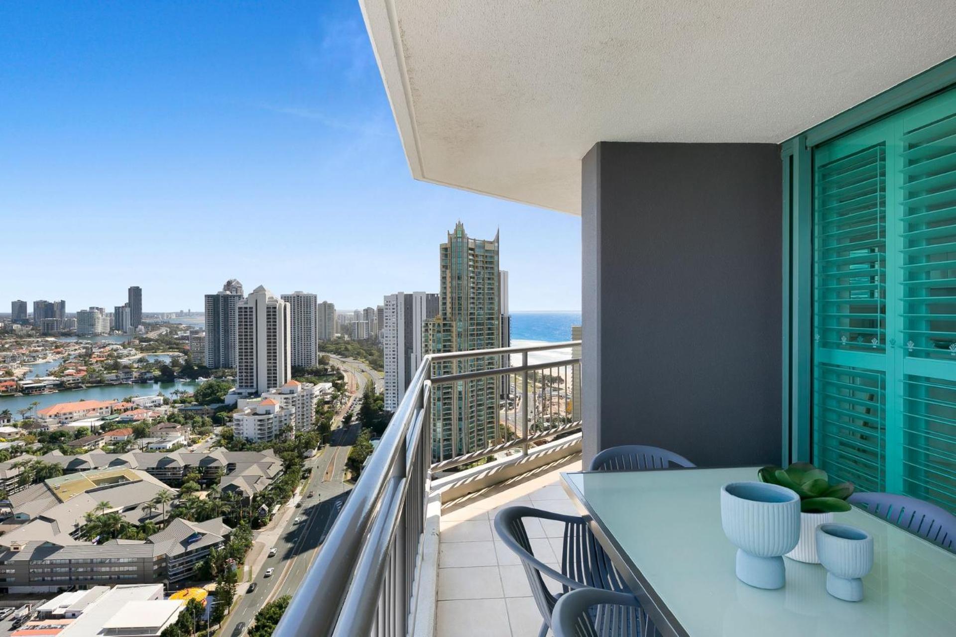 Apartamento Crown Towers Deluxe 3 Bedroom - Coasthm