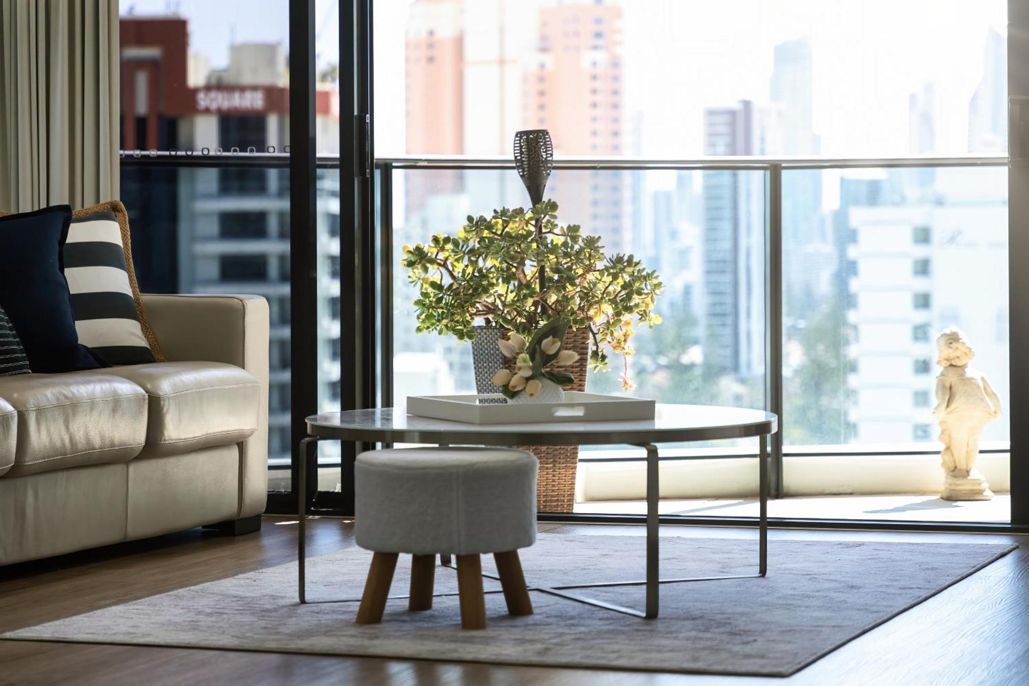 Oracle Beachfront Broadbeach Apartment *