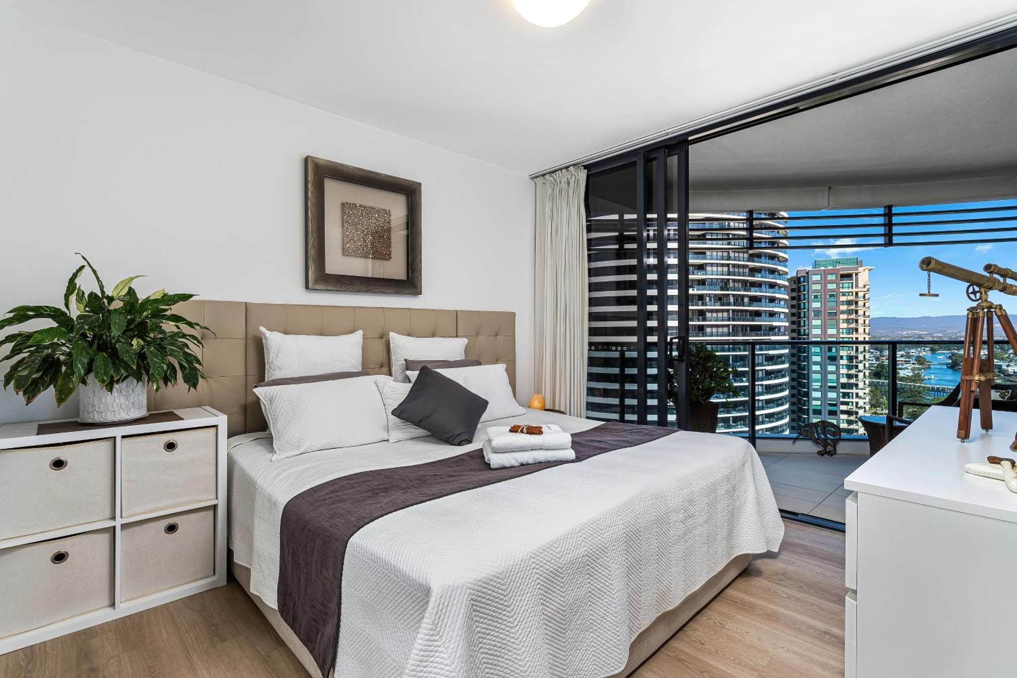 Oracle Beachfront Broadbeach * Gold Coast