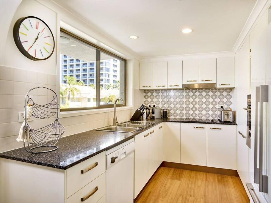 Apartment Perfect 3 Bedroom *
