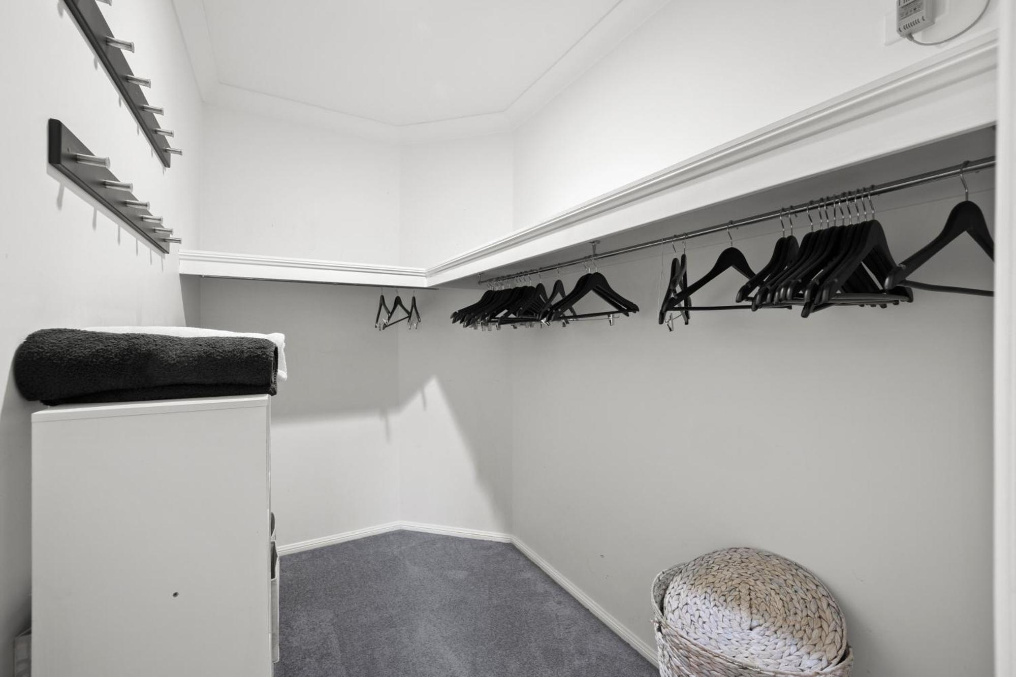 Charming Group Getaway - 9 Mins To Burleigh Gold Coast