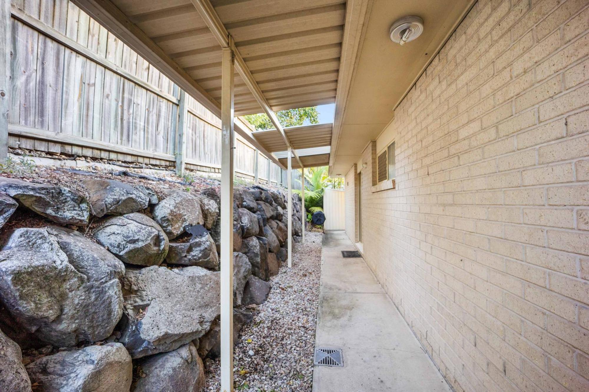 Holiday home Charming Group Getaway - 9 Mins To Burleigh