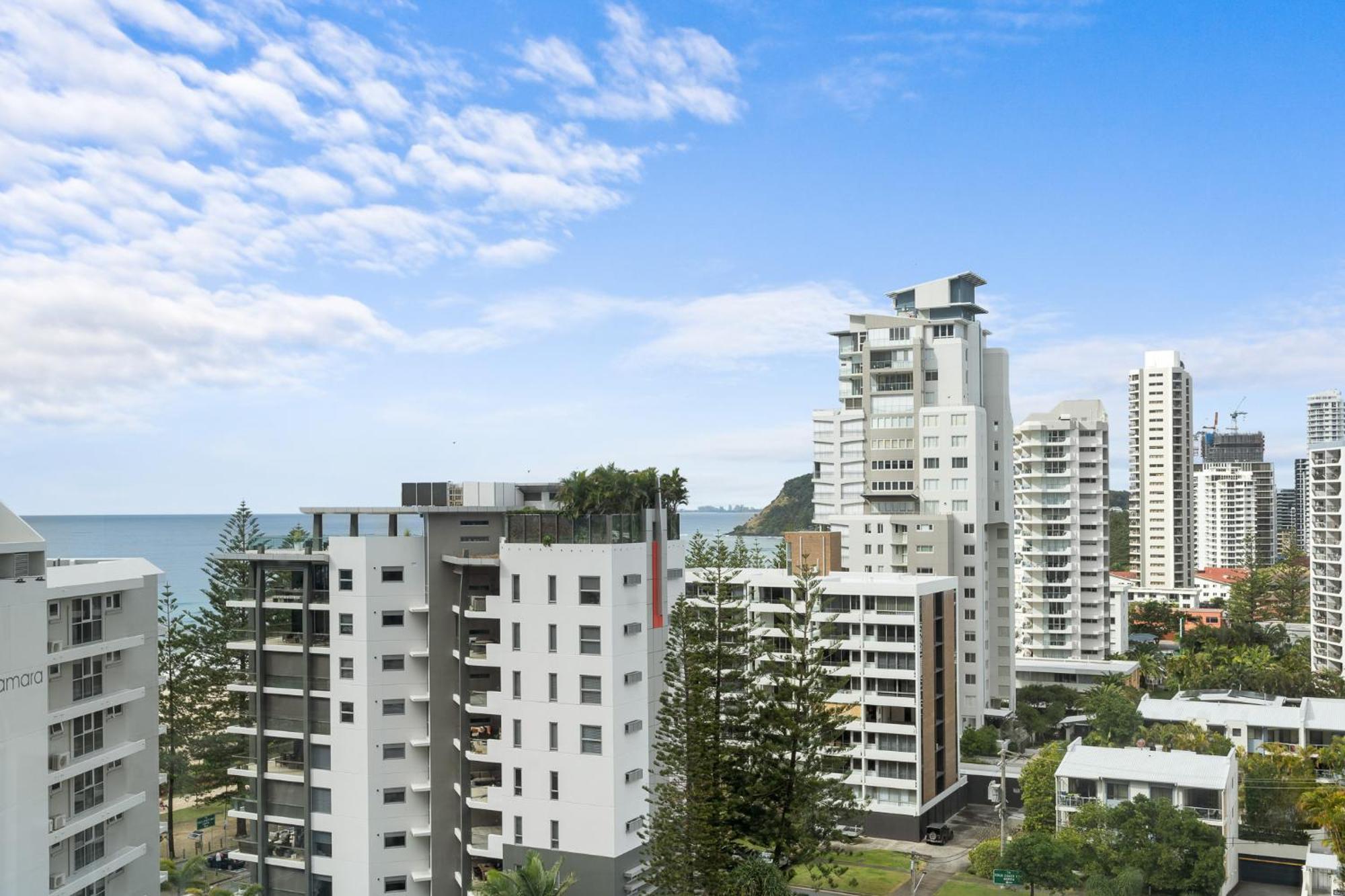 Apartment Immaculate Burleigh At Sandbar Burleigh Heads *