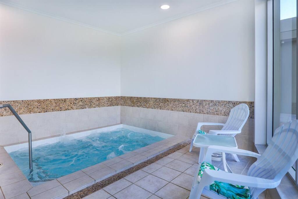 Bliss By The Surf Luxury Family Apartment Gold Coast