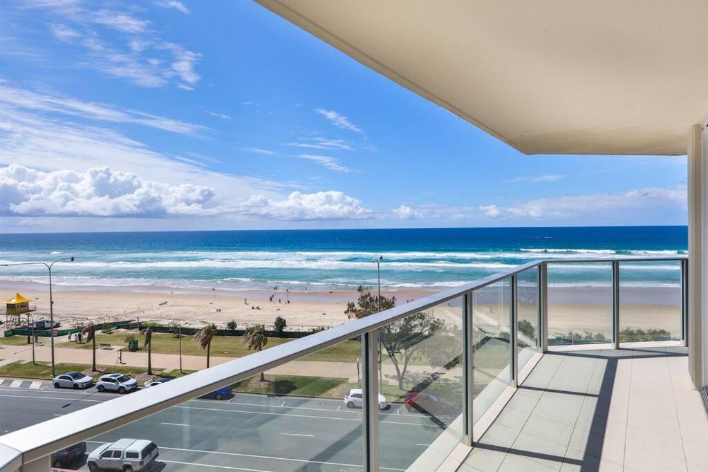 Bliss By The Surf Luxury Family Gold Coast