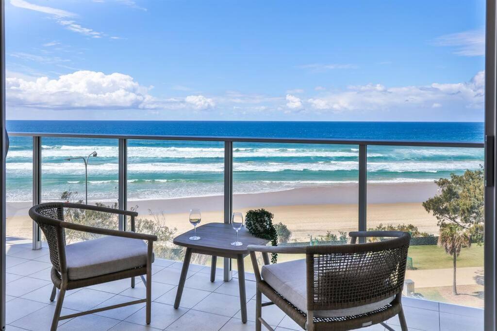 Bliss By The Surf Luxury Family Apartment