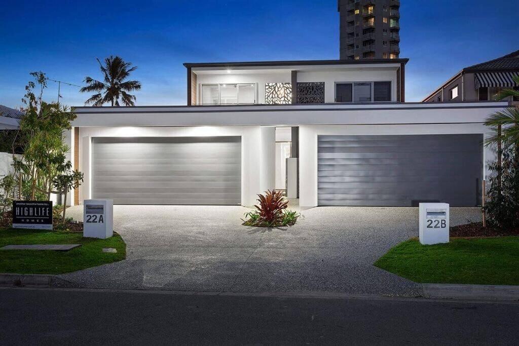Bliss On Paradise Island Villa Gold Coast
