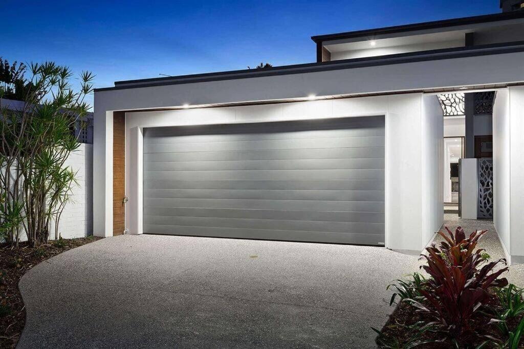 Bliss At Surfers Paradise Villa Gold Coast
