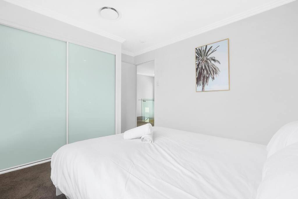Apartment Canal Bliss 4br Waterfront Hope Island *