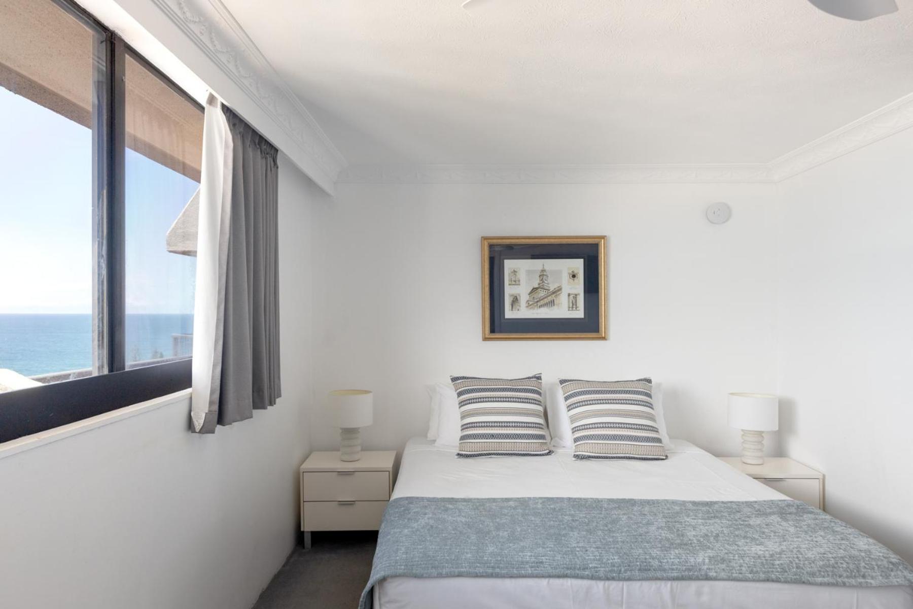 Aparthotel Columbia Beachfront On Rainbow Bay