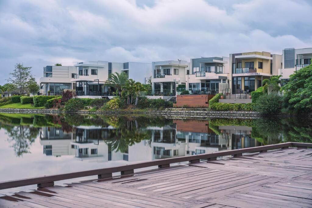 Apartamento Lux Lakeside - Gold Coast