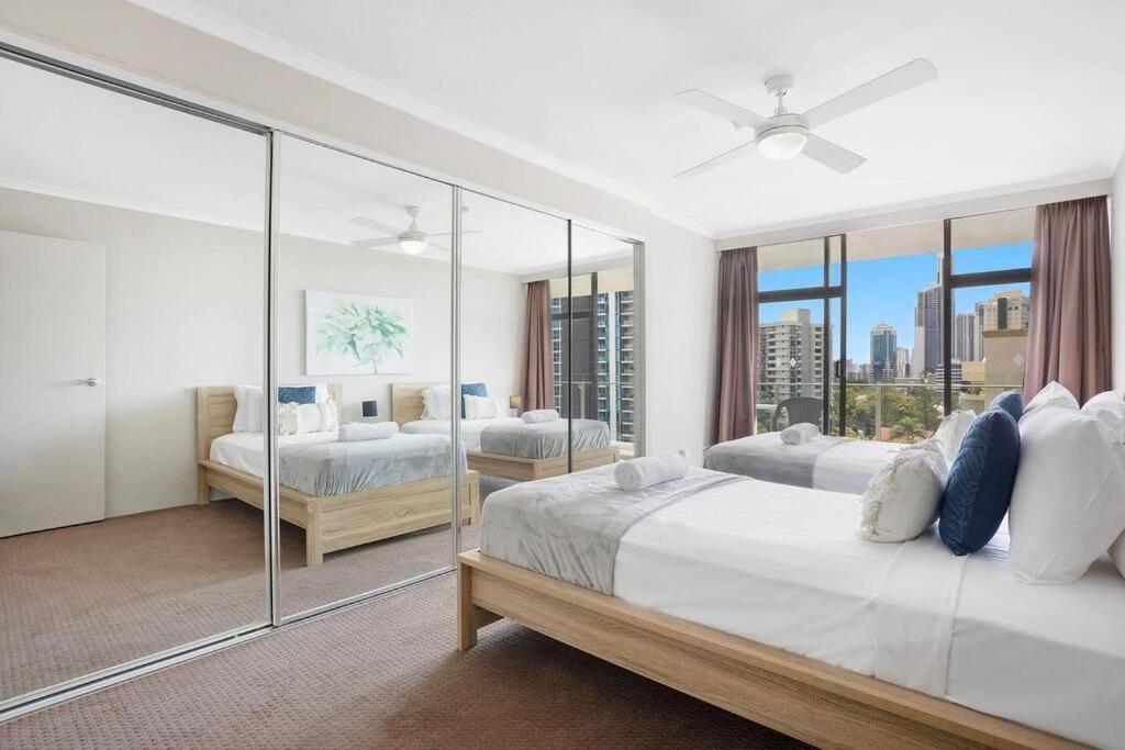 Thornton Tower 9 * Gold Coast