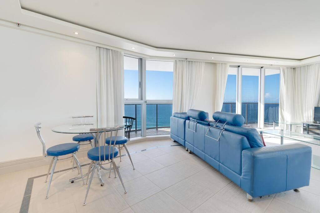 Apartment Ultimate Surfers Beachfront 2b Gold Coast