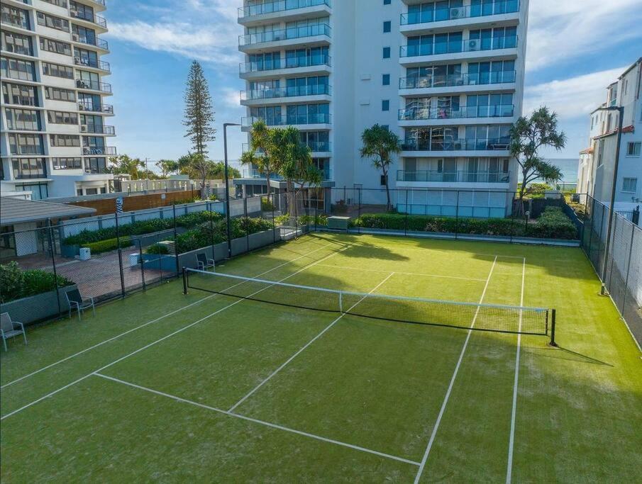 Absolute Beachfront 3b Pool * Gold Coast